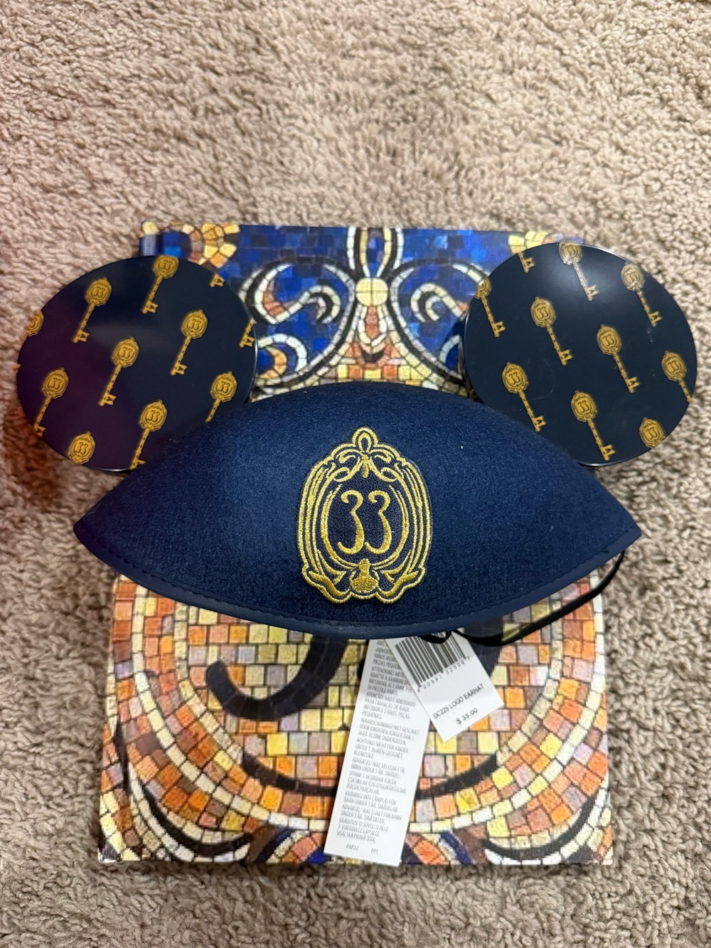 NWT Disney Club 33 Key Mickey Ears